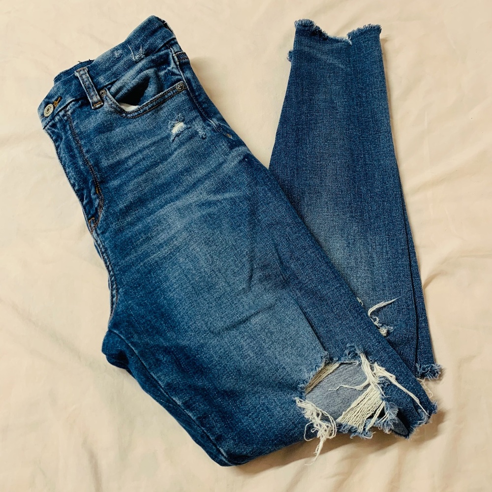 American Eagle curvy high waisted jeans